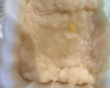 A picture of step 4 of Bánh In with Mung Bean Filling.