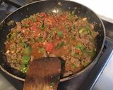 Une image de l'étape 10 de Bœuf épicé aux poivrons verts et tomates.