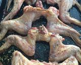 Foto del paso 1 de la receta: Alitas crocantes de Pollo con Papas Fritas