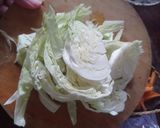 Foto langkah ke 1 dari resep Kimchi kubis, bawang, timun.