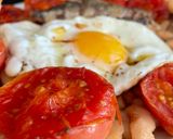 Foto del paso 2 de la receta: Arengada(sardina salada)huevo, tomate de rama y judías blanca