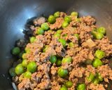 صورة لخطوة 4 من وصفة رز بالبازلاء بطريقة جديدة 👌👌🌹
