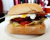 A picture of step 4 of My BLT on a Crusty Roll 😘.