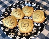 Une image de l'étape 14 de Biscuits « skull » fourrés beurre de cacahuètes crunchy.