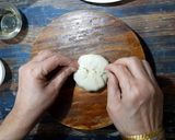 A picture of step 8 of Khasta Matar Kachoris.