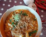 Foto langkah ke 4 dari resep Mie Sagu Kuah Pedas.