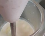 A picture of step 3 of Chickoo milkshake.