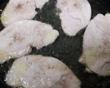 Foto del paso 2 de la receta: Filetes de pavo en salsa de sofrito con guarnición