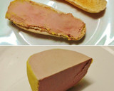 Foto del paso 3 de la receta: Viena con mousse de pato, miel y piñones