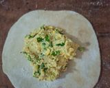 A picture of step 3 of Corn Paratha.