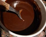 Foto del paso 1 de la receta: Frutillas bañadas en chocolate low carb