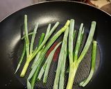 Foto langkah ke 3 dari resep Pajeon / Pancake Daun Bawang Korea.
