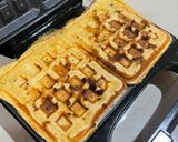 Foto langkah ke 4 dari resep Cheese waffle.