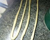 A picture of step 17 of Twisted Russian pizza.