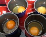 Foto del paso 4 de la receta: Huevos-flan con pimientos con tomate