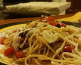 Foto del paso 1 de la receta: Pasta con tomates cherry y berenjena