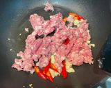 รูปขั้นตอนการทำที่ 2 ของ ผัดมะเขือยาวหมูสับ🐷🐽