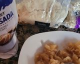 Foto del paso 2 de la receta: Rollitos de hojaldre rellenos de dulce de membrillo, almendras y leche condensada