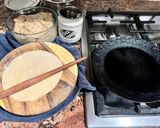 A picture of step 4 of Bhakhari flatbread.