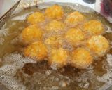 Foto langkah ke 7 dari resep Pisang Baper (Bola pisang isi coklat lumer).