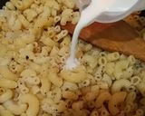Foto langkah ke 7 dari resep Mac Tuna 'n Cheese.