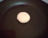 Foto langkah ke 4 dari resep Roti Teflon (Roti Gepeng).