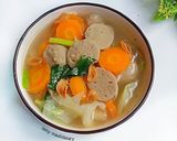 Foto langkah ke 4 dari resep Sayur Sop Bakso.
