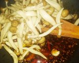 Foto langkah ke 4 dari resep Pokcoy Saus Jamur.