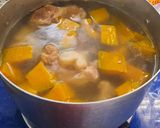 Hình bước làm 2 của món Hộp cơm vui vẻ 1 (thịt kho mắm ruốc, canh bí đỏ, dưa leo)