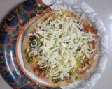 ખાખરા પીઝા (Khakhra Pizza Recipe in Gujarati) રેસીપી સ્ટેપ3ફોટો