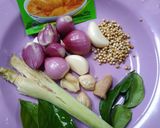 Foto langkah ke 1 dari resep Kare Ayam Simple.