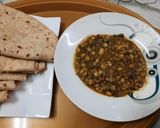 A picture of step 8 of Palak chanay ki daal.