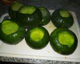 Foto del paso 3 de la receta: Zapallitos rellenos!!