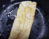 A picture of step 3 of Cheese Omelette.