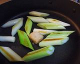 A picture of step 4 of Easy and Delicious Sukiyaki from Scratch.