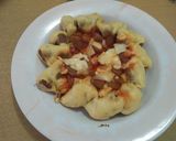 Foto langkah ke 6 dari resep Pizza Teflon Sederhana.