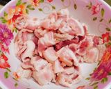 Hình bước làm 1 của món Thịt ba chỉ chiên giòn
