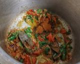 A picture of step 3 of Aloo Matar Pulav.