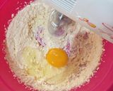 Foto langkah ke 3 dari resep Upside Down Pineapple Cake #berburucelemekemas #resolusi2019.