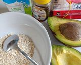 Foto langkah ke 1 dari resep Overnight Oatmeal Oat Alpukat.