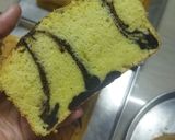 Foto langkah ke 8 dari resep Bolu Susu Marble.
