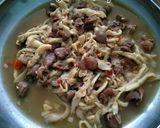 Foto langkah ke 6 dari resep Tumis Jamur Ampela.