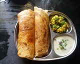 A picture of step 3 of Masala Dosa batata bhaji chutney.