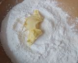 A picture of step 1 of Murukku Thenguzhal.