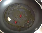 Foto del passaggio 2 della ricetta Lumache con broccoletto verde e datterini confit