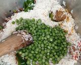 A picture of step 4 of Beef pilau.