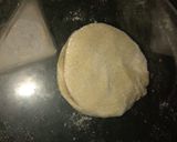 A picture of step 3 of Do Padi Ya Rumali Roti.