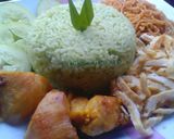 Foto langkah ke 6 dari resep Nasi gurih hijau pandan.