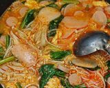 Foto langkah ke 5 dari resep Seblak Jamur Enoki.