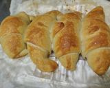 Foto del paso 10 de la receta: Pancitos🥰 de queso🧀 y jalea🍑 de guayaba🥐🧇🍯😜